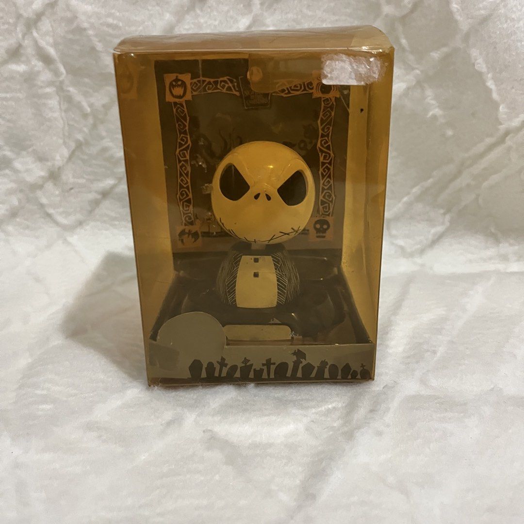 The Nightmare Before Christmas Solar Bobblehead (Category: Vintage Collectibles) located in Samal. Submitted by thatsodd (Listing ID 1469502667, Image 2). Description: .