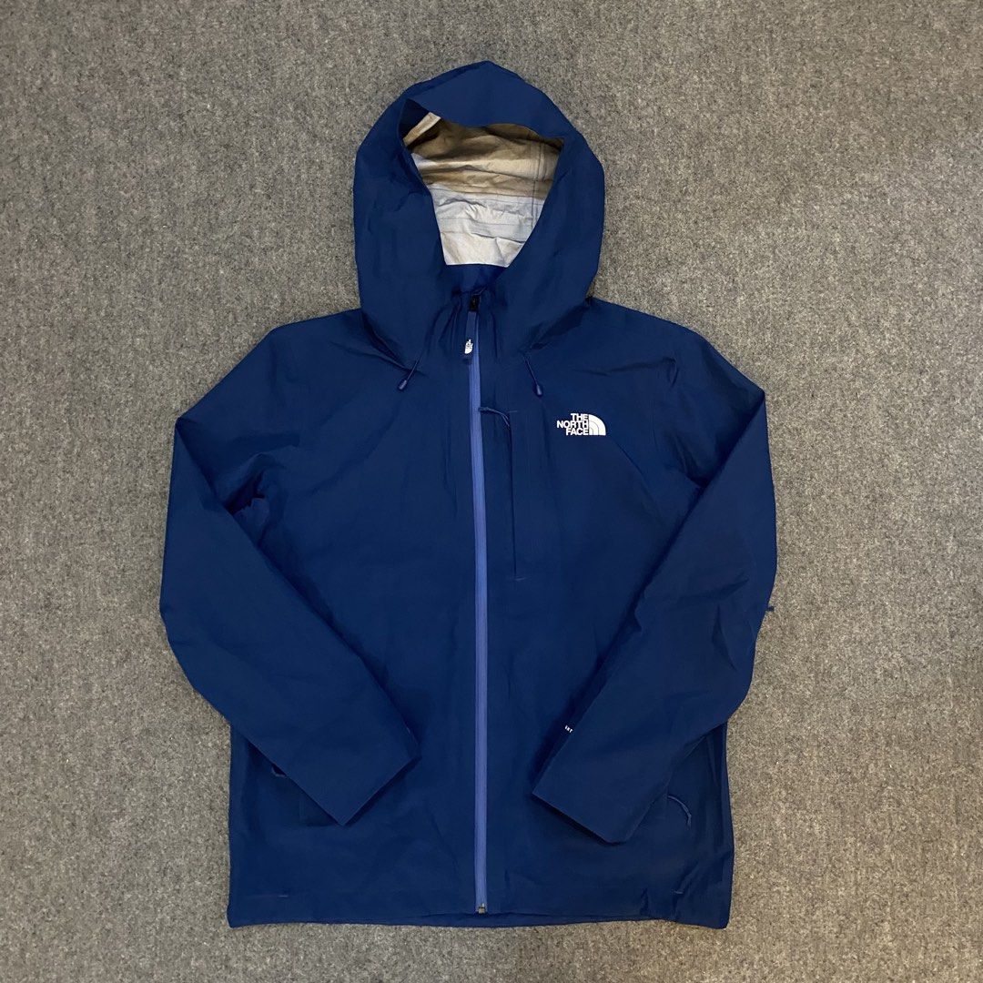 THE NORTH FACE (Category: Coats, Jackets and Outerwear) located in Mabalacat. Submitted by alternativegoods.co (Listing ID 1469464228, Image 3). Description: GOOD AS BRANDNEW NO ISSUES PM FOR NEGOTIATING.
