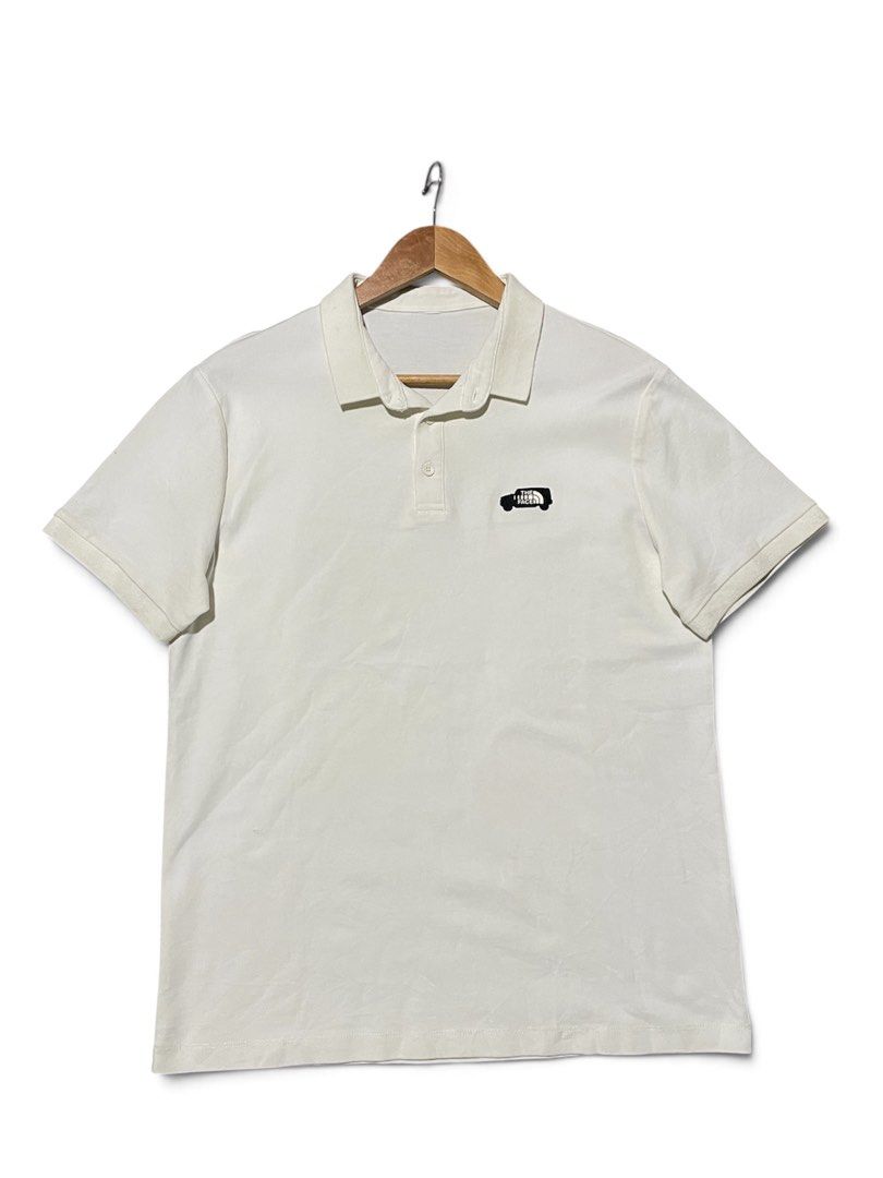 The North Face Polo Shirt (Category: Activewear) located in Munoz. Submitted by bb_jimbo0 (Listing ID 1469556633, Image 1). Description: In good condition No issue.