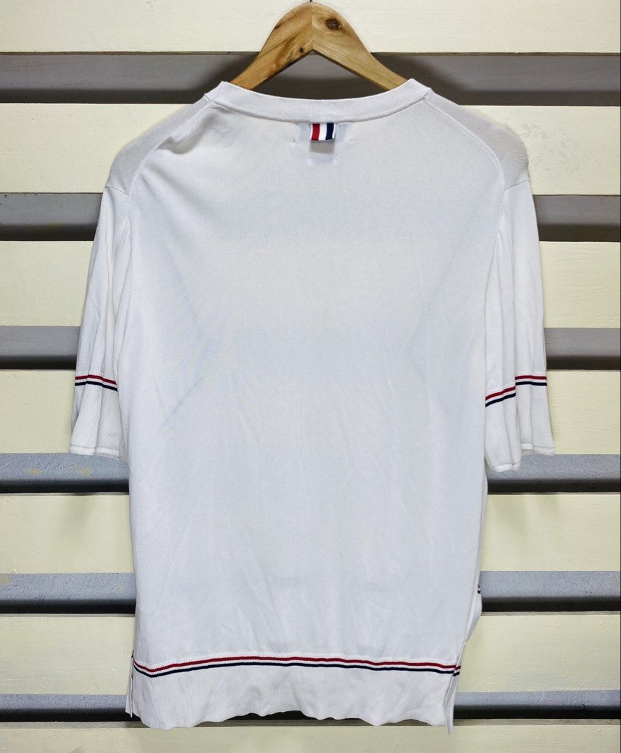 Thom browne knitted top (Category: Blouses) located in Surigao. Submitted by ricsons (Listing ID 1469500984, Image 2). Description: 18W 23-26L dimension 9.8/10 color rate.