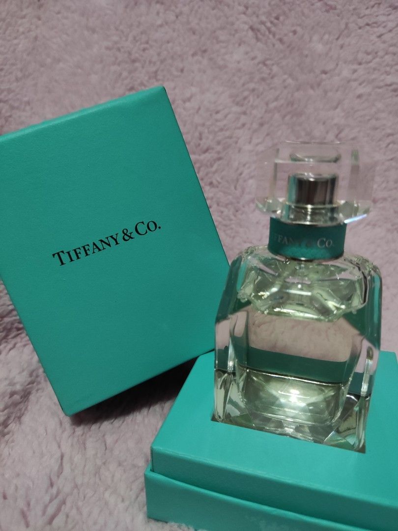 Tiffany & Co. Eau de Parfum (Category: Fragrance & Deodorants) located in Paranaque City. Submitted by declutteringbunny (Listing ID 1469571133, Image 1). Description: ❗❗❗❗❗❗❗❗ ✨ Selling price: 4,000 ✨ Reason for selling: Decluttering 💸 Gcash | Bank Transfer (BPI/Security Bank) 🛵 Delivery fee c/o buyer (Lalamove, Grab Express, etc.) ⭕ Meet up: Parañaque City ♦️♦️PRE PAYMENT REQUIRED♦️♦️ 🩷 Thank you! 🩷 .