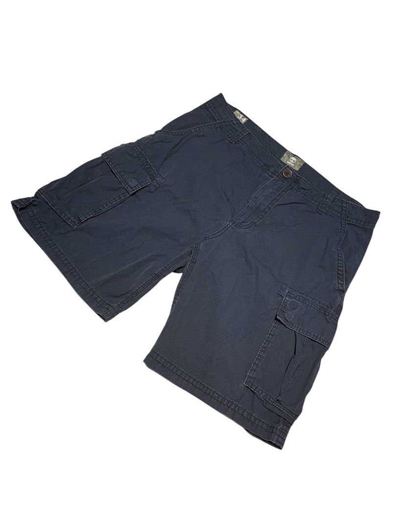 Timberland Cargo Jorts (Category: Shorts) located in Daet. Submitted by jsthrift.ph (Listing ID 1469529238, Image 1). Description: No issue,Complete tags M-L.