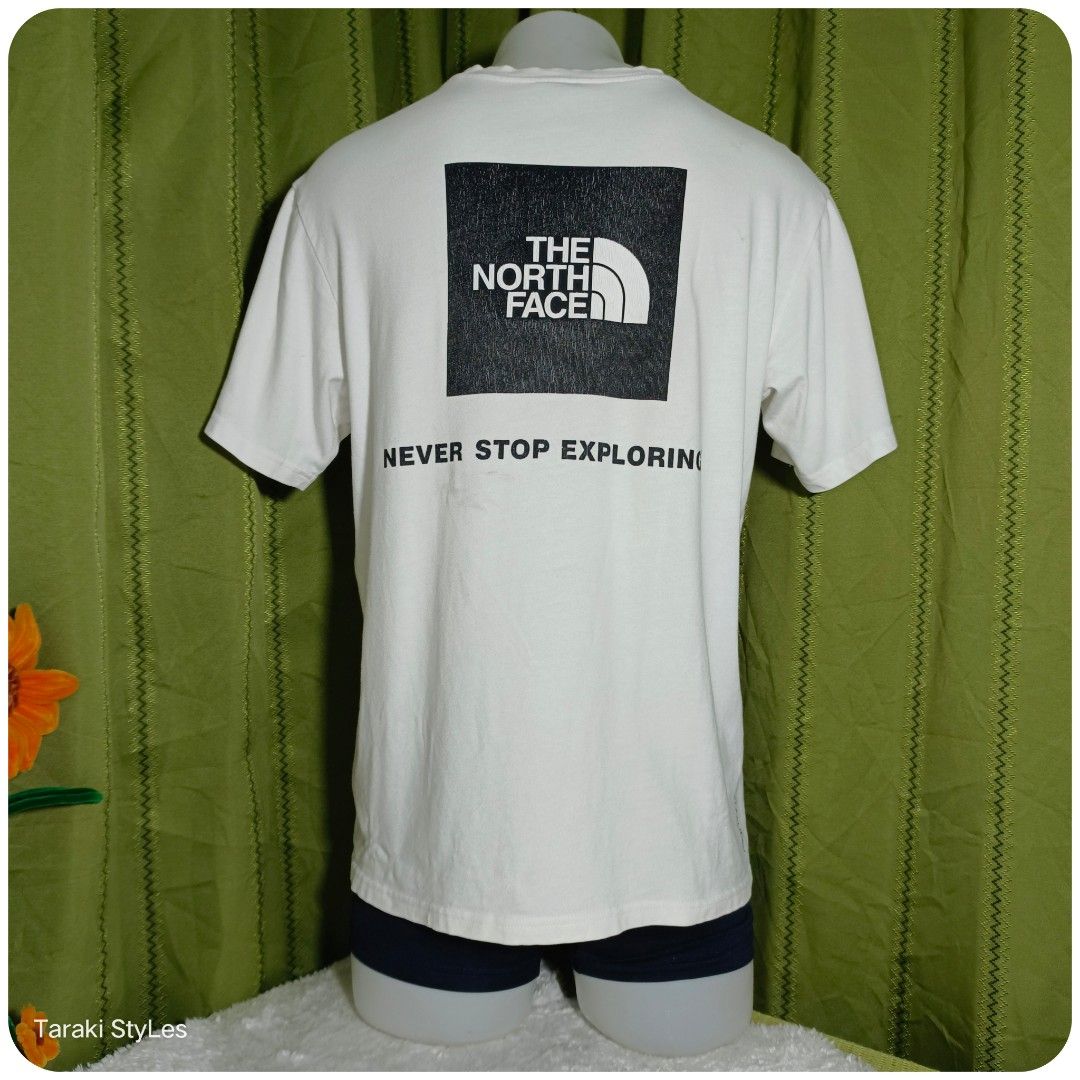 TNF Tee (Category: Tshirts & Polo Shirts ) located in Baguio. Submitted by castiel.25 (Listing ID 1469440031, Image 2). Description: ▪️Ukay-Source ▪️Very Good Used Condition ▪️Crack Prints.