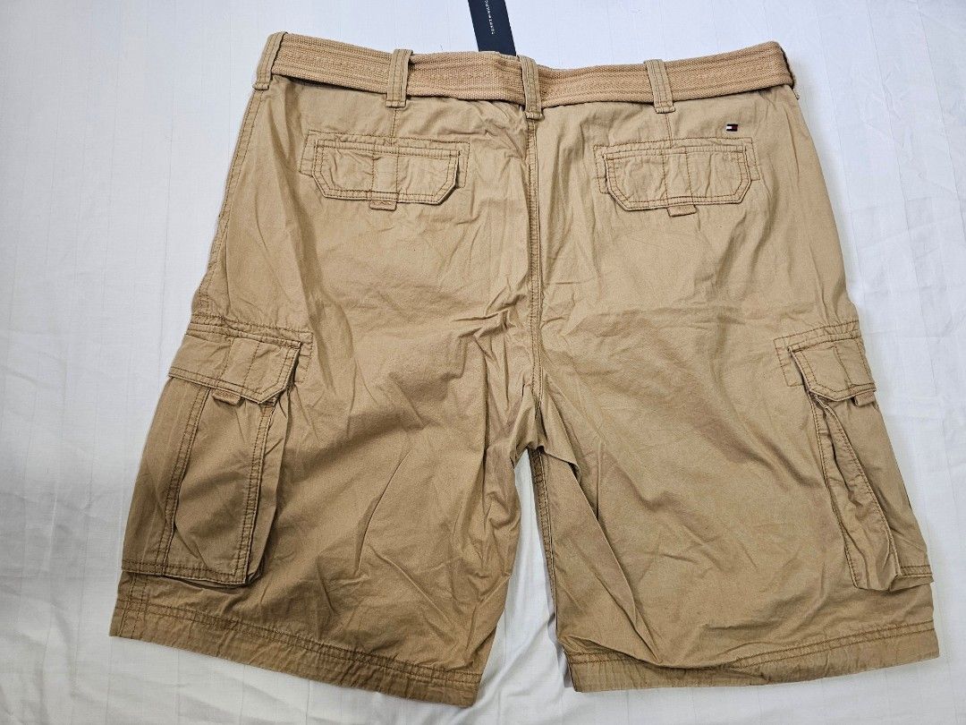 Tommy Hilfiger Cargo Short with Belt (Category: Shorts) located in Dasmarinas. Submitted by ynnamargaux (Listing ID 1469420819, Image 2). Description: Tommy Hilfiger Cargo Shorts Size: 40.