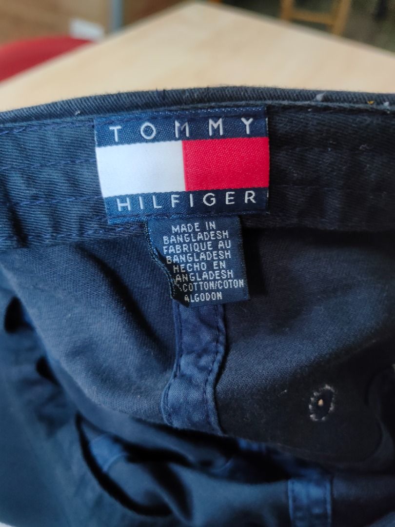 Tommy Hilfiger Navy Cap (Category: Caps & Hats) located in Dasmarinas. Submitted by jethroespinosa (Listing ID 1469399960, Image 2). Description: No issues or alterations Loc: Dasma Cavite For declutter MOP: Gcash .