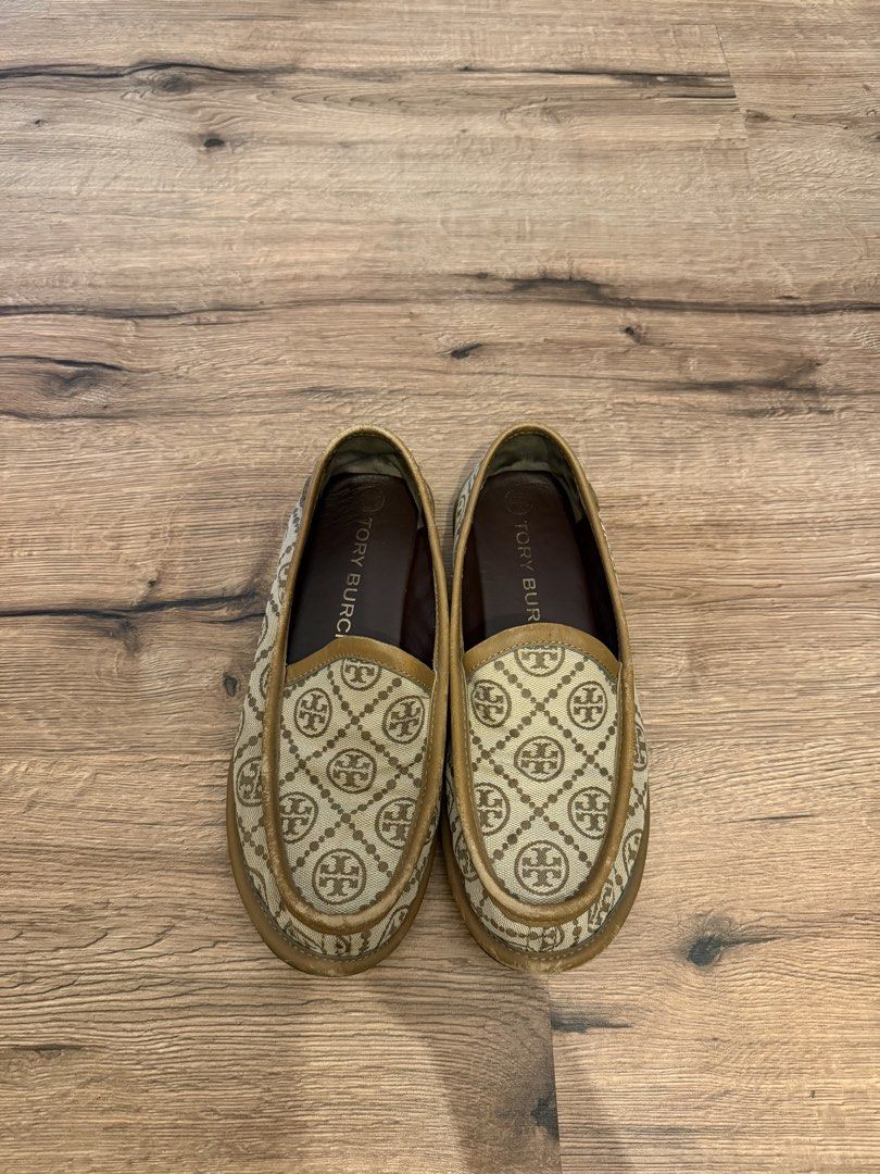 Tory Burch Loafers (Category: Flats & Sandals) located in Marikina City. Submitted by hazeljaner (Listing ID 1469493301, Image 1). Description: Tory Burch T Monogram Buddy Loafer in the Hazel/Bistro Brown colorway Size is 7.5US Lowballers won’t be entertained..