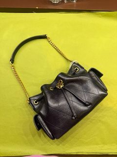 (Category: ) located in . Submitted by shopwithmira13 (Listing ID 1469519119, Image 1). Description: .