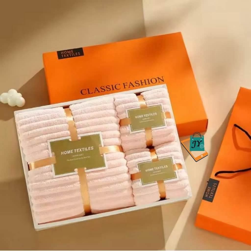 Towel gift set (Category: Bedding & Towels) located in Mandaluyong City. Submitted by shopmla (Listing ID 1469483671, Image 3). Description: Towel gift set with box & bag php 150..