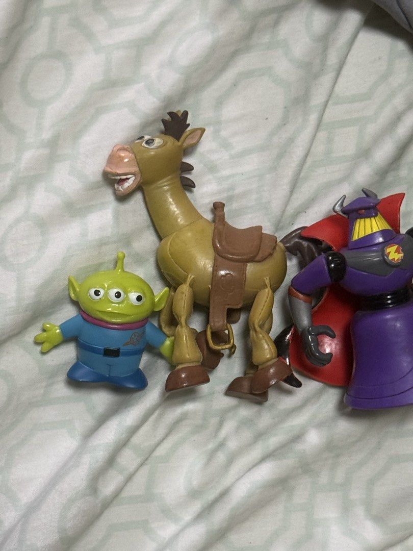 toy story figures (Category: Action & Battle Toys) located in Quezon City. Submitted by whatthehellywhatthehalleberry (Listing ID 1469453362, Image 2). Description: loc: qc.