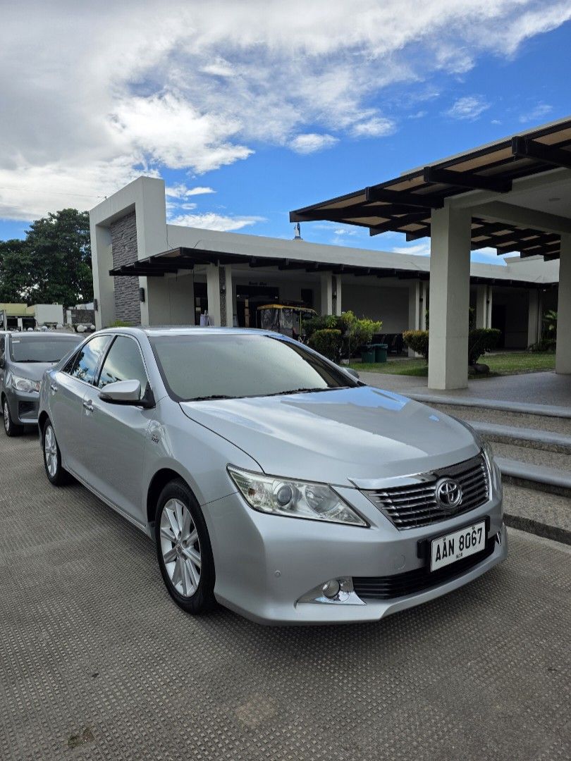Toyota Camry 2.5 (A) (Category: Used Cars) located in San Fernando. Submitted by luckydog.0d4b76 (Listing ID 1465331855, Image 1). Description: 2014 Toyota Camry 2.5 V Top of the line Fresh, very well maintained Original paint Excellent engine condition Solid underchassis Smooth shifting Cold aircon Intact interior Original 106k mileage Intact original leather seats Power seats front & back Power sunshade Rear windows sunshade Front and rear park