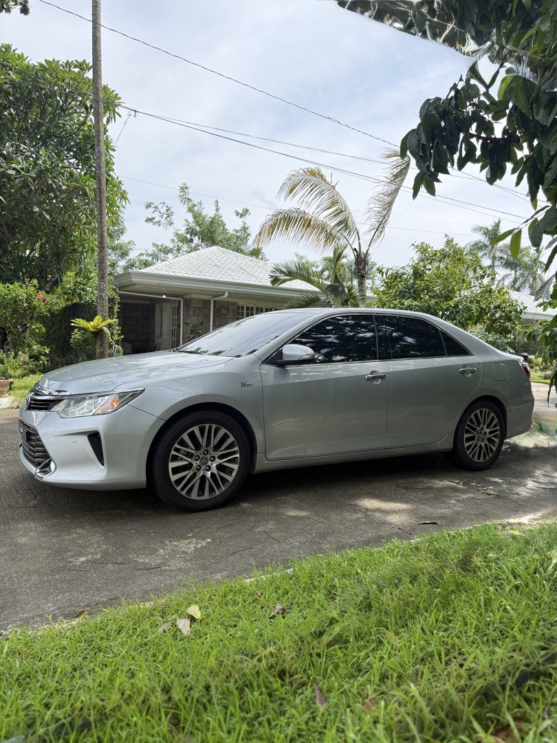 Toyota Camry 2.5 (A) (Category: Used Cars) located in Angeles City. Submitted by adeclutters__ (Listing ID 1469534570, Image 2). Description: 738,000 negotiable upon viewing 2017 Toyota Camry 2.5 V 41,000+ mileage Well kept in pristine condition First Owned Top of the Line Variant Push to Start/Stop Engine 3-Zone Automatic Climate Control Multifunction Steering Wheel Cruise Control Power Seats Financing available ✅ Call us at 0917 185 2316 Or sen