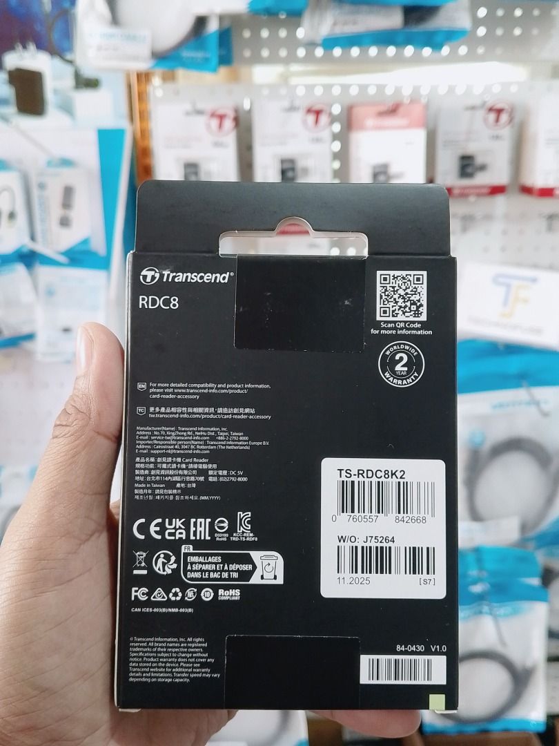 Transcend RDC8 SD/microSD/CF Card Reader USB Type-C 3.1 TS-RDC8K2 (Category: Other Accessories) located in Pasig City. Submitted by technofuseofficial (Listing ID 1469475701, Image 2). Description: Transcend RDC8 SD/microSD/CF Card Reader USB Type-C 3.1 TS-RDC8K2 Original and Brand NEW Store Location: 4F Unit 402, 604 Shaw Boulevard, Barangay Kapitolyo, Pasig City Same Day Delivery: - Lalamove delivery within Metro Manila - For walk-ins: Always P