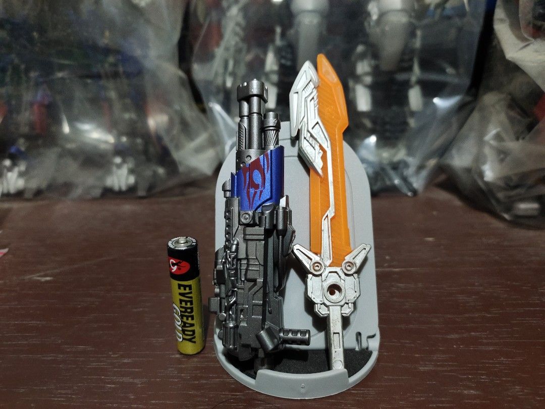 Transformers Action Figure Gun and Sword Weapon Set (Category: Action & Battle Toys) located in Cebu City. Submitted by jincloud (Listing ID 1469496400, Image 2). Description: For sale.. Transformers Optimus Prime Weapons. Selling as set only. Pls. contact 09173043227 or pm. Thank you. For sale.. Transformers Optimus Prime Weapons. Sword - 12 cm Gun - 9.8 cm Selling as set only. Pls. contact 09173043227 or pm. Thank you..
