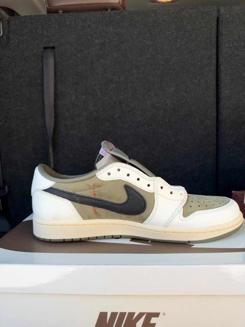 Travis Scott x Nike Air Jordan 1 Low Medium Olive, Men's Fashion ...