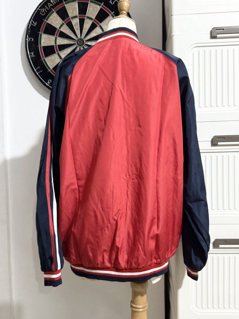 Tri-Color Varsity Jacket (Category: Coats, Jackets and Outerwear) located in Manila. Submitted by thechobecloset (Listing ID 1469523677, Image 3). Description: FIX PRICE Size: M Pre-Loved Minimal flaw: zipper is not working pero pwde niyo yan palitan. HQ naman ang tel niyan.