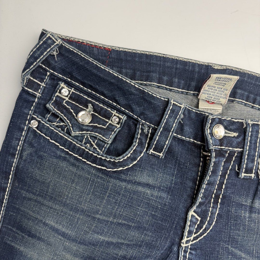 True Religion Boot Cut (Category: Jeans) located in Quezon City. Submitted by beastmnl (Listing ID 1469508800, Image 2). Description: Waist 31 on tag fits 35-36 Length 38 Inseam 30 Leg opening 9.5 .