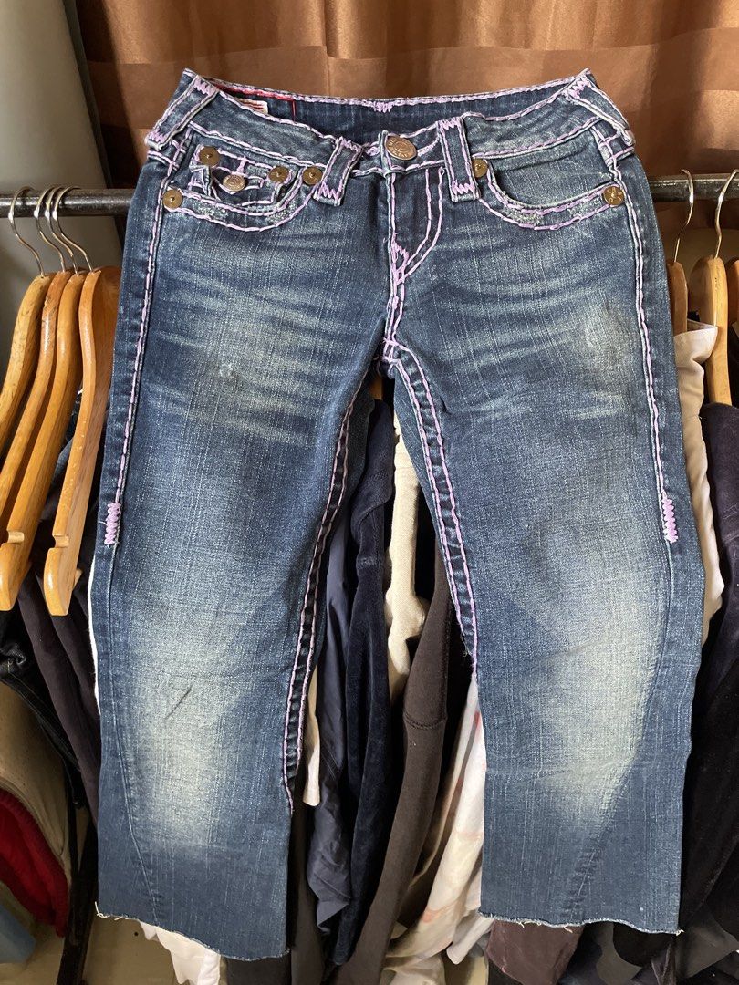 True Religion Joey Super T (Category: Jeans) located in Marikina City. Submitted by kaelnbellecloset (Listing ID 1469413619, Image 1). Description: Cut hem.