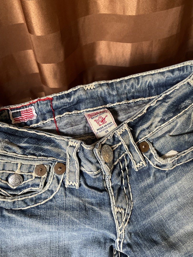 True Religion Thick Stitch (Category: Jeans) located in Marikina City. Submitted by kaelnbellecloset (Listing ID 1469412827, Image 3). Description: Cut he,.
