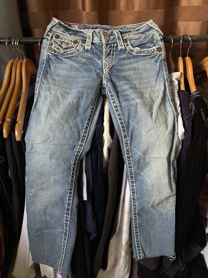 True Religion Thick Stitch (Category: Jeans) located in Marikina City. Submitted by kaelnbellecloset (Listing ID 1469412827, Image 1). Description: Cut he,.