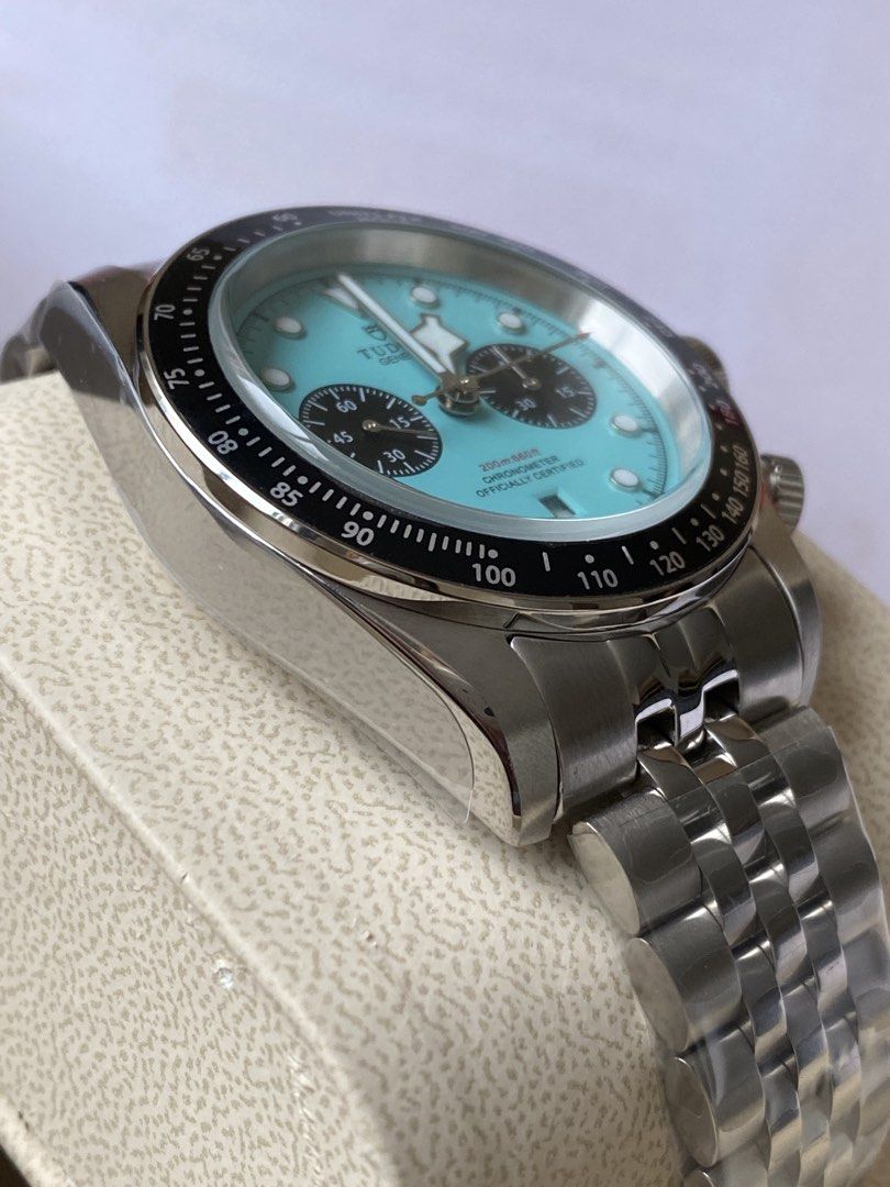 Tu. Dor Chronograph Jubilee Bracelet (Category: Men's Watches) located in San Juan City. Submitted by loveswatches22 (Listing ID 1469467801, Image 2). Description: Onhand Stainless Steel Automatic movement With Complete Inclusion .