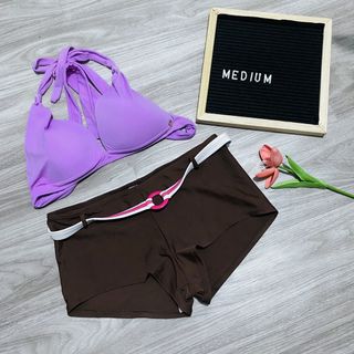 (Category: ) located in . Submitted by lovemyclothes21 (Listing ID 1469497168, Image 1). Description: .
