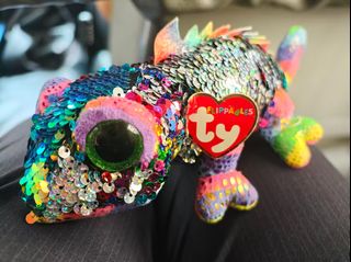 （分類：）位於 。 由 elephantograph 提交（商品編號 1469452312，圖片 1）。簡介： 。