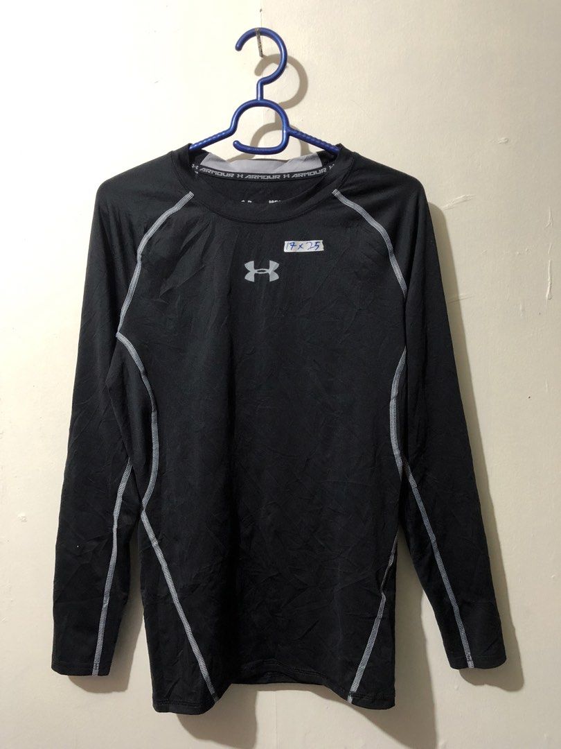 Under Armour Compression (Category: Activewear) located in Manila. Submitted by raremountain00 (Listing ID 1469515910, Image 1). Description: Authentic Excellent condition No issue.