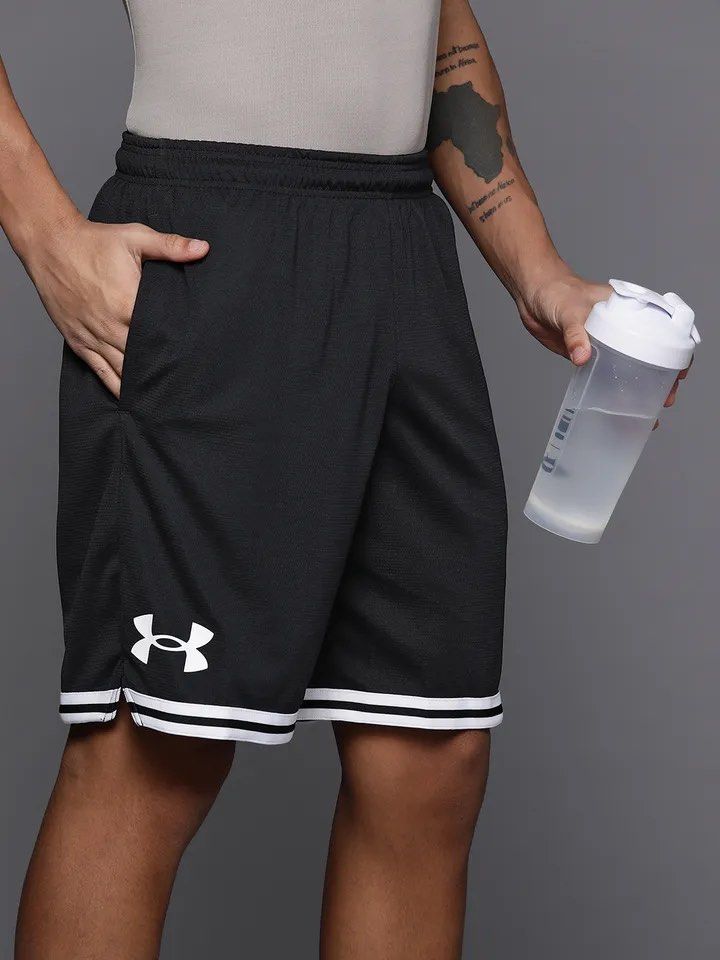 Under Armour Perimeter Short (Category: Activewear) located in Cabuyao City. Submitted by chukz_x (Listing ID 1469526108, Image 1). Description: Under Armour Perimeter Short Size : XL Dimes : 34-40W 20L Condition : Excellent Issue : none Price: 450 📍READY TO WEAR 📍Cabuyao Laguna.
