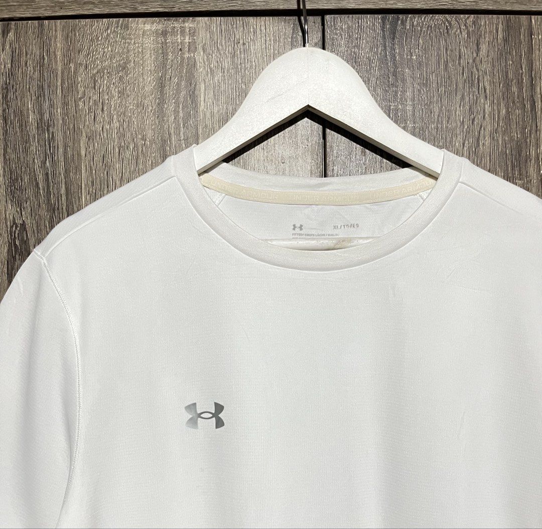 UNDER ARMOUR VELOCITY 2.0 TECH SHIRT (Category: Tshirts & Polo Shirts ) located in Dumaguete. Submitted by marc_umbac89 (Listing ID 1469514707, Image 3). Description: UNDER ARMOUR VELOCITY 2.0 SHIRT ₱400 ~Excellent And Brand New Condition ~No Issue Or Flaws ~Complete Tags And Authentic ~100% Polyester Fabric ~Reflective Logo ~Size:Best Fit L-XL ~Length:28.5 Width:21 📌Dumaguete City Negros Oriental ✅Unli Vouch And VC For Legitimacy ‼️DISCLAIMER: 