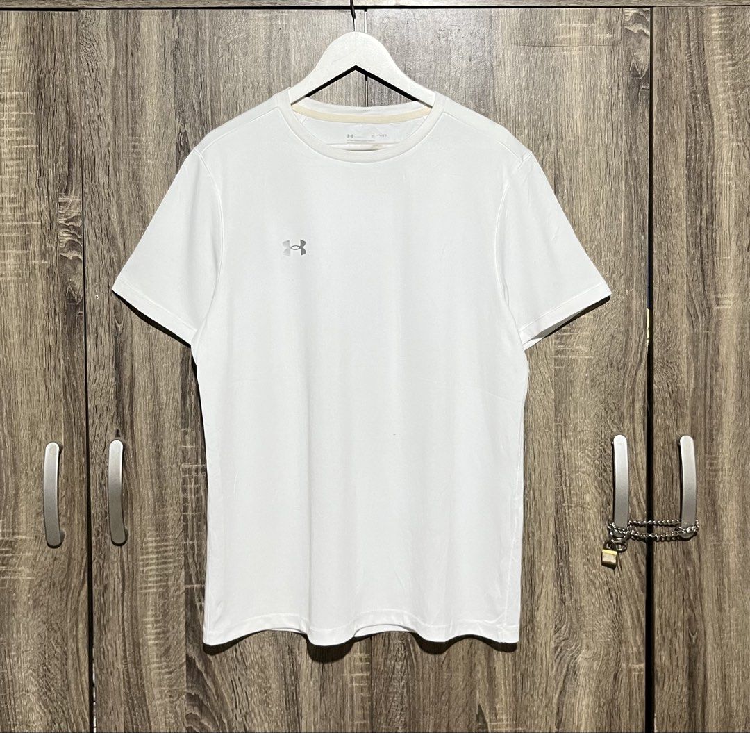 UNDER ARMOUR VELOCITY 2.0 TECH SHIRT (Category: Tshirts & Polo Shirts ) located in Dumaguete. Submitted by marc_umbac89 (Listing ID 1469514707, Image 1). Description: UNDER ARMOUR VELOCITY 2.0 SHIRT ₱400 ~Excellent And Brand New Condition ~No Issue Or Flaws ~Complete Tags And Authentic ~100% Polyester Fabric ~Reflective Logo ~Size:Best Fit L-XL ~Length:28.5 Width:21 📌Dumaguete City Negros Oriental ✅Unli Vouch And VC For Legitimacy ‼️DISCLAIMER: 