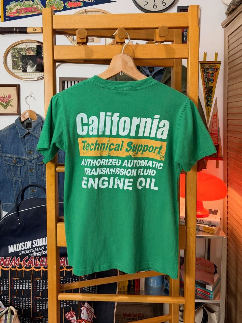 Union 76 Lubricants “California Technical Support” Service Tee (Category: Tshirts & Polo Shirts ) located in Manila. Submitted by recolecta (Listing ID 1469412908, Image 2). Description: Union 76 Lubricants “California Technical Support” Service Tee ₱700 + sf Medium on tag Length: 23.2 inches Width (Pit to pit): 18.1 inches Shoulder Width: 15.9 inches Sleeve Length: 7.1 inches • Official Union 76 Lubricants licensed product with authentic woven c