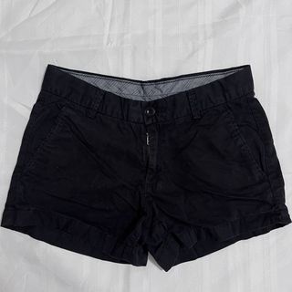 (Category: ) located in . Submitted by gbwardrobe (Listing ID 1469509768, Image 1). Description: .