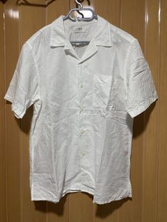 (Category: ) located in . Submitted by uniqssentials.co (Listing ID 1469539581, Image 1). Description: .