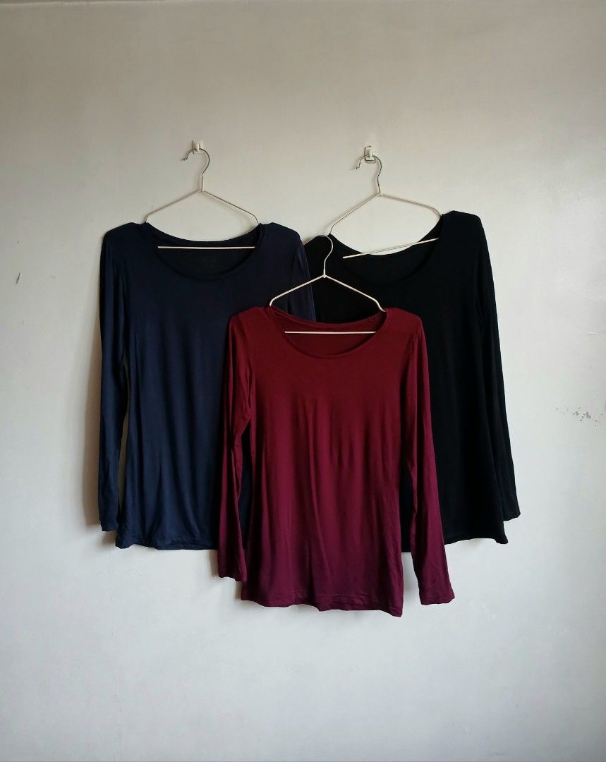 Uniqlo Heattech Extra Warm and Regular Longsleeves Bundle Take All LARGE (Category: Longsleeves) located in Quezon City. Submitted by hzl_praise (Listing ID 1469496205, Image 1). Description: Uniqlo Heattech Extra Warm and Regular Longsleeves 3 for 500 | Large Bundle 2 PCS. Uniqlo Heattech Regular Color: Navy Blue, Magenta (Size: Large on tag) 1 PC. Uniqlo Heattech Extra Warm Color: Black (Size: Large on tag) Uniqlo Heattech Extra Warm Knitted Co