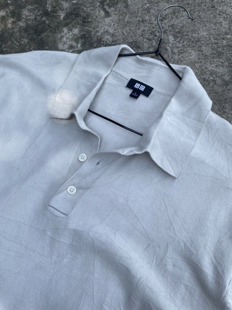 uniqlo knit poloshirt (Category: Tshirts & Polo Shirts ) located in Las Pinas. Submitted by moncaz2461827 (Listing ID 1469425655, Image 3). Description: Un!qlo unisex washable knit polo jumper Size large men or xl womens Good as new condition Color rate 9.9/10 (cream) No issue Need proper wash .