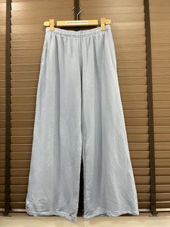 (Category: ) located in . Submitted by fashionclothesph (Listing ID 1469518397, Image 1). Description: .