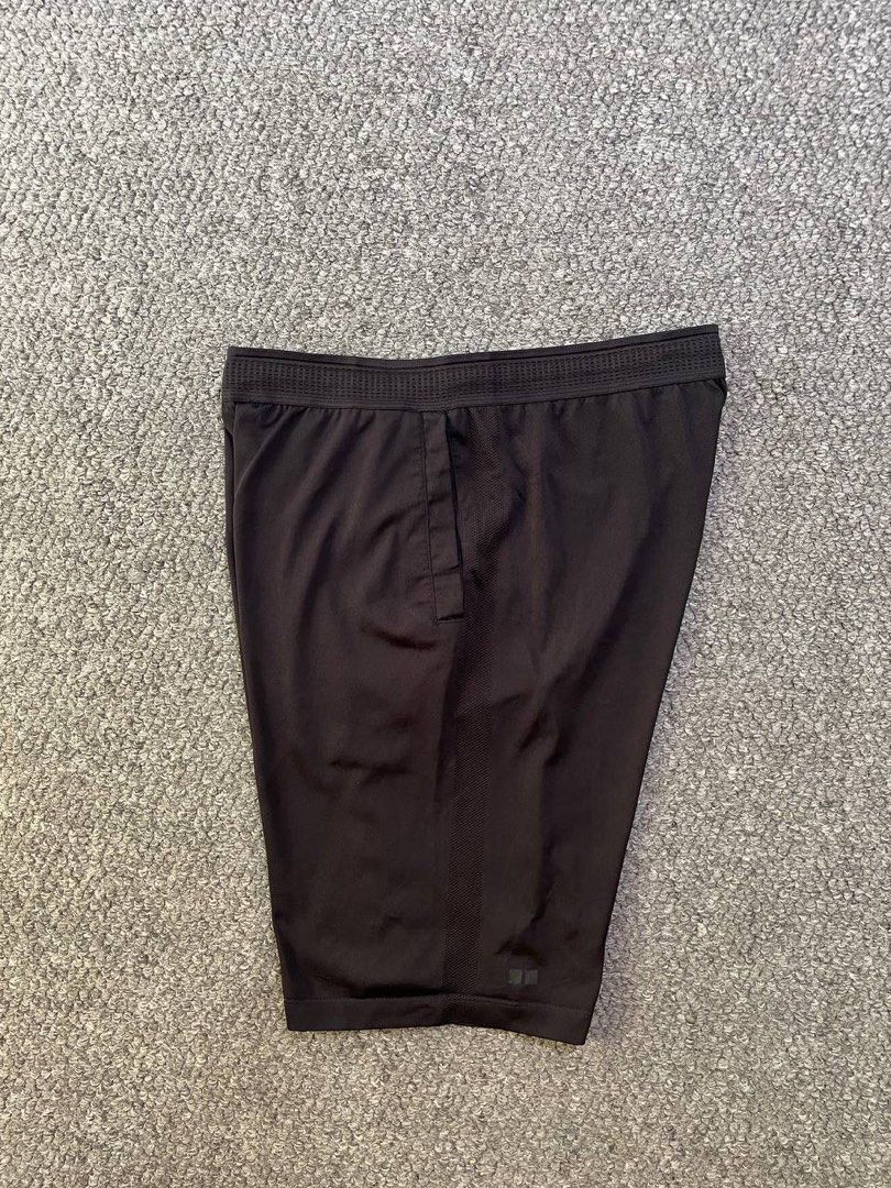 UNIQLO MEN’S DRY-EX SHORTS (Category: Shorts) located in Tacloban City. Submitted by coachfinds (Listing ID 1469413018, Image 2). Description: UNIQLO MEN’S DRY-EX SHORTS MEDIUM W 28 - 29 X L 19.5 COLOR RATE: 9.5/10 CONDITION: 9.5/10 MINE: 449.