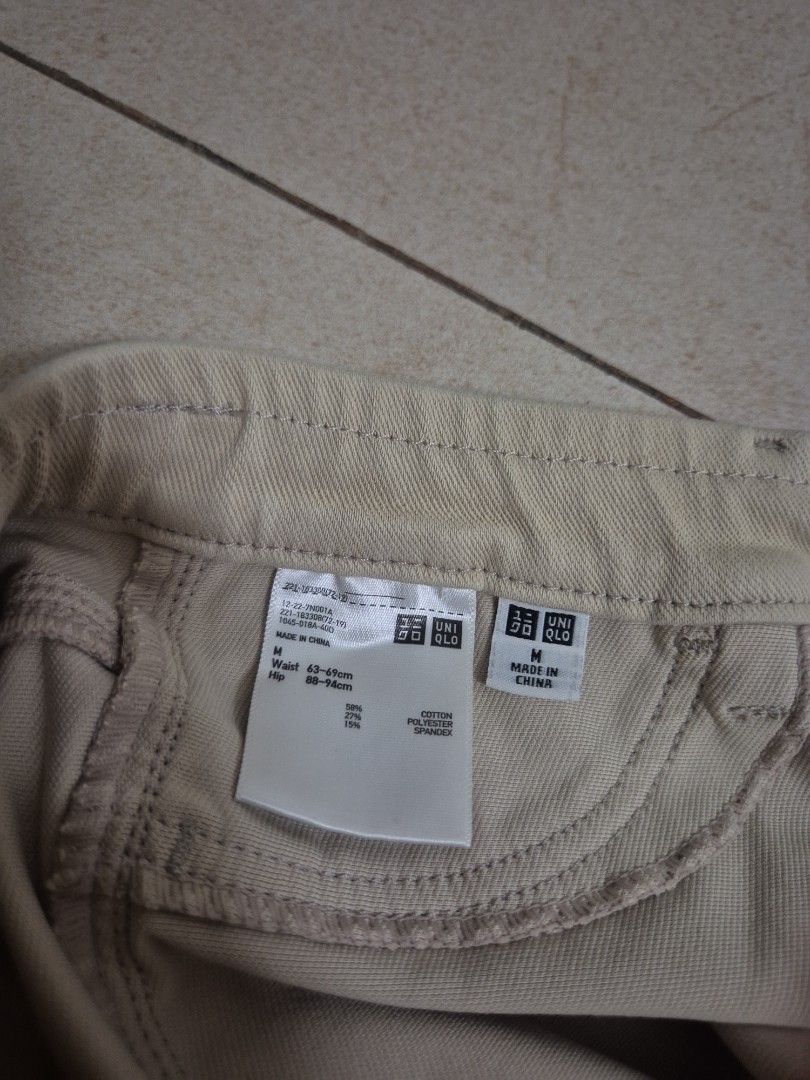 Uniqlo Pants Bundle - Medium (Category: Jeans) located in Manila. Submitted by abianne (Listing ID 1469544498, Image 2). Description: -3 pants for P500 - Size: M (Waist: 63-69cm | Hips: 88-94cm) - Colors: Beige, Olive Green, and Black - Condition: Brand new / Excellent quality - Mode of Payment: GCash - Shipping: Ships via J&T Express within 1-2 days.