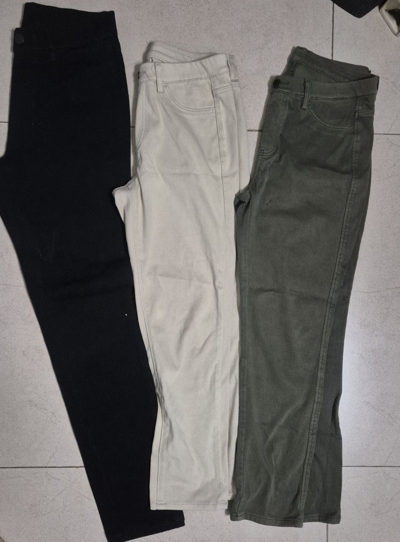 Uniqlo Pants Bundle - Medium (Category: Jeans) located in Manila. Submitted by abianne (Listing ID 1469544498, Image 1). Description: -3 pants for P500 - Size: M (Waist: 63-69cm | Hips: 88-94cm) - Colors: Beige, Olive Green, and Black - Condition: Brand new / Excellent quality - Mode of Payment: GCash - Shipping: Ships via J&T Express within 1-2 days.