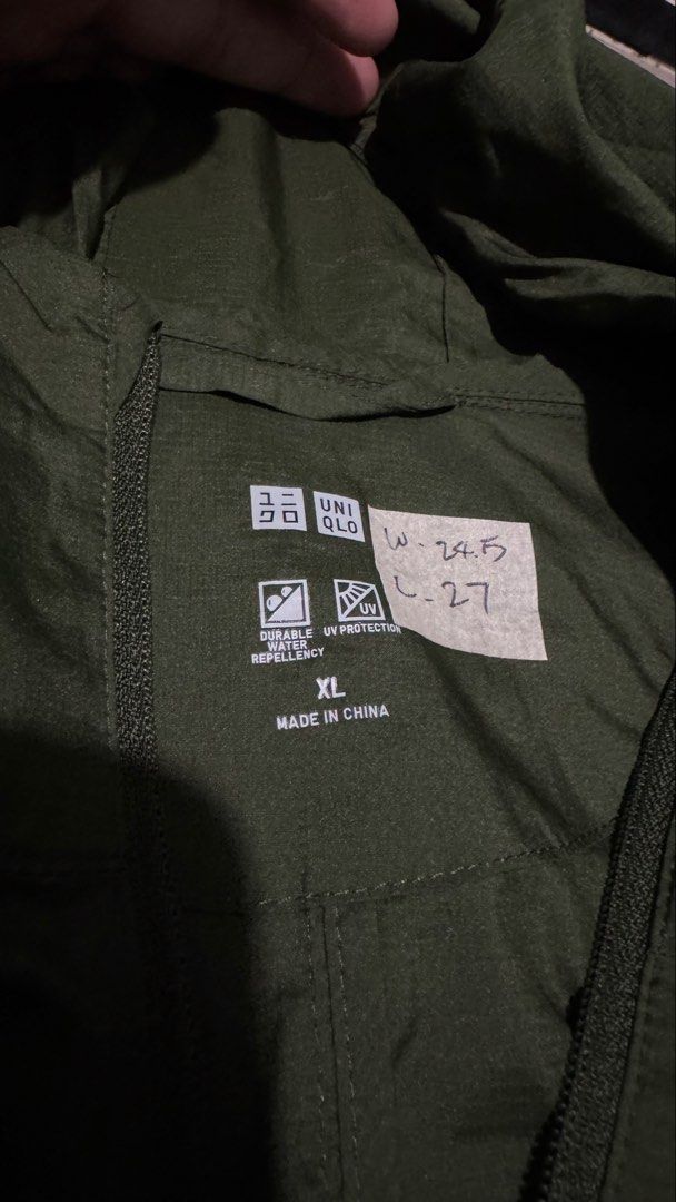 Uniqlo Pocketable Parka (Category: Coats, Jackets and Outerwear) located in Lipa City. Submitted by scrap.threads (Listing ID 1469470976, Image 2). Description: Item: Uniqlo Pocketable Parka Price: 550 Dimes: Width - 24.5 Length - 27 Issue: stain and small pinhole, no pocket/bag Lipa City Ship via J&T (Shouldered by buyer) Payment via Gcash ***Notice*** Color may vary due to lighting. Payment first. Item/s are thrifted or used condition unless st