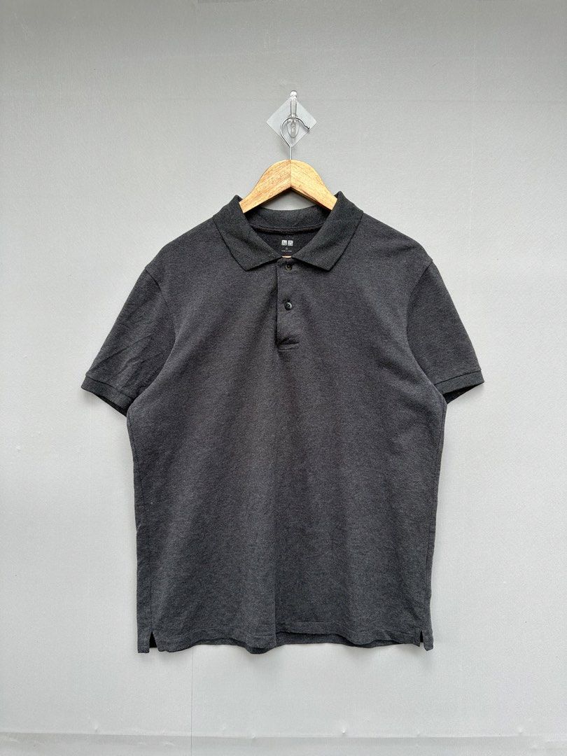 Uniqlo PoLo (Category: Tshirts & Polo Shirts ) located in Bais. Submitted by gdrip (Listing ID 1469450513, Image 1). Description: Uniqlo PoLo Size XL on tag Dimension 23/28 9.5 Condition No Issue.