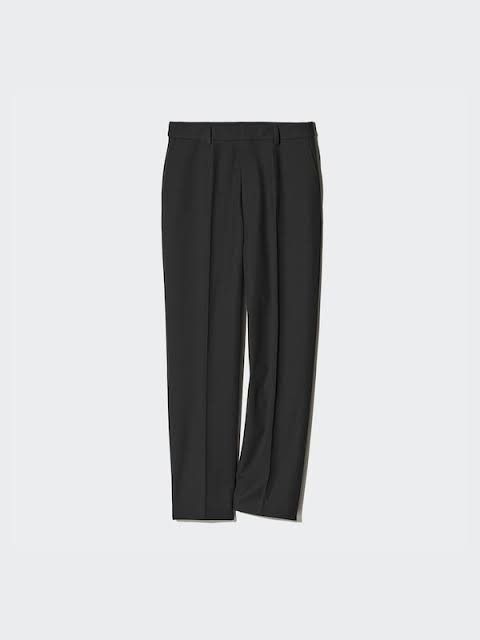 Uniqlo Smart Ankle Pants (Category: Other Bottoms) located in Angeles City. Submitted by miss_independent01 (Listing ID 1469411001, Image 2). Description: Uniqlo Smart Ankle Pants Color: Black Width: 15 (Large on tag) Length: 36 MOP: Gcash ✅ Mine Now, Pay Now ✅ First to Pay, Gets the Item 📍 PAMPANGA Courier: JnT 🚚🚚 PM 💌💌.