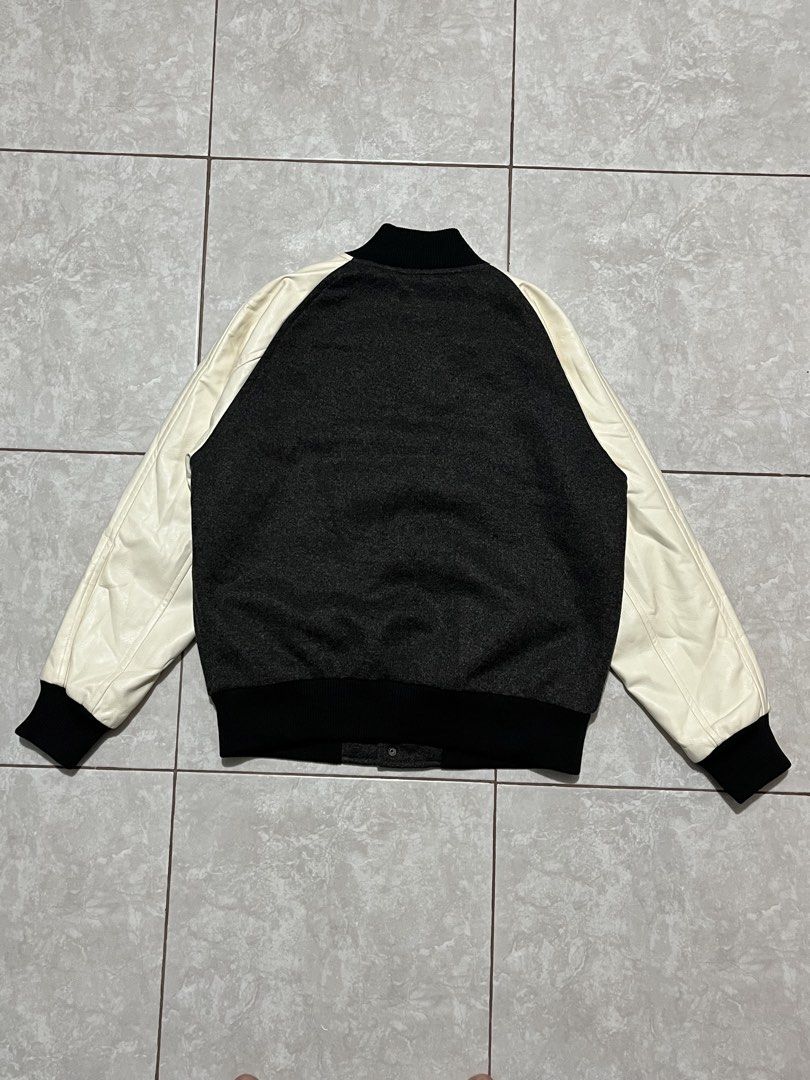 Uniqlo Stadium Jacket (Category: Coats, Jackets and Outerwear) located in Manila. Submitted by nycts (Listing ID 1469449784, Image 3). Description: Uniqlo Stadium Jacket Size M — Fits M to L Width 23 Length 25 Like new Product color may slightly vary due to photographic lighting‼️ Courier: J&T Mode of payment: Gcash / Paymaya / Gotyme Direct message if interested 📩 .