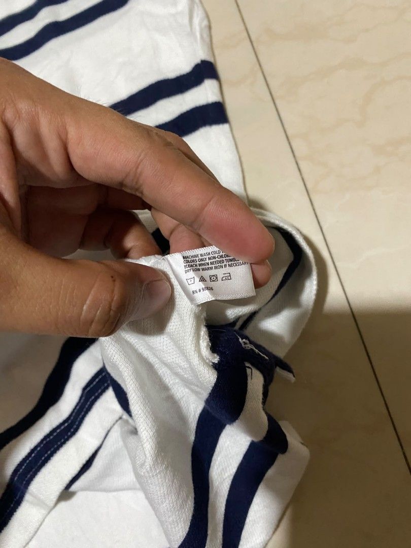 US POLO ASSN. (Category: Tshirts & Polo Shirts ) located in Santo Tomas. Submitted by liyothrift (Listing ID 1469506484, Image 3). Description: US POLO ASSN. 👕 Width 19 Length 29 Best fit Large Excellent condition 👌 Pm 📩📩.