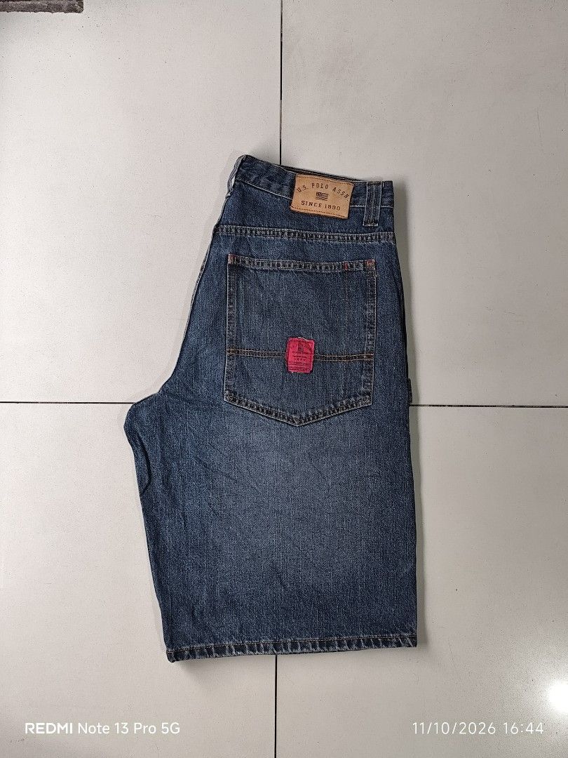 U.S. POLO ASSN. CARPENTER JORTS (Category: Shorts) located in Caloocan City. Submitted by carlo_pwd (Listing ID 1469525445, Image 3). Description: BRAND U.S. POLO ASSN WAIST - 32 LENGTH - 22 HEM - 21.