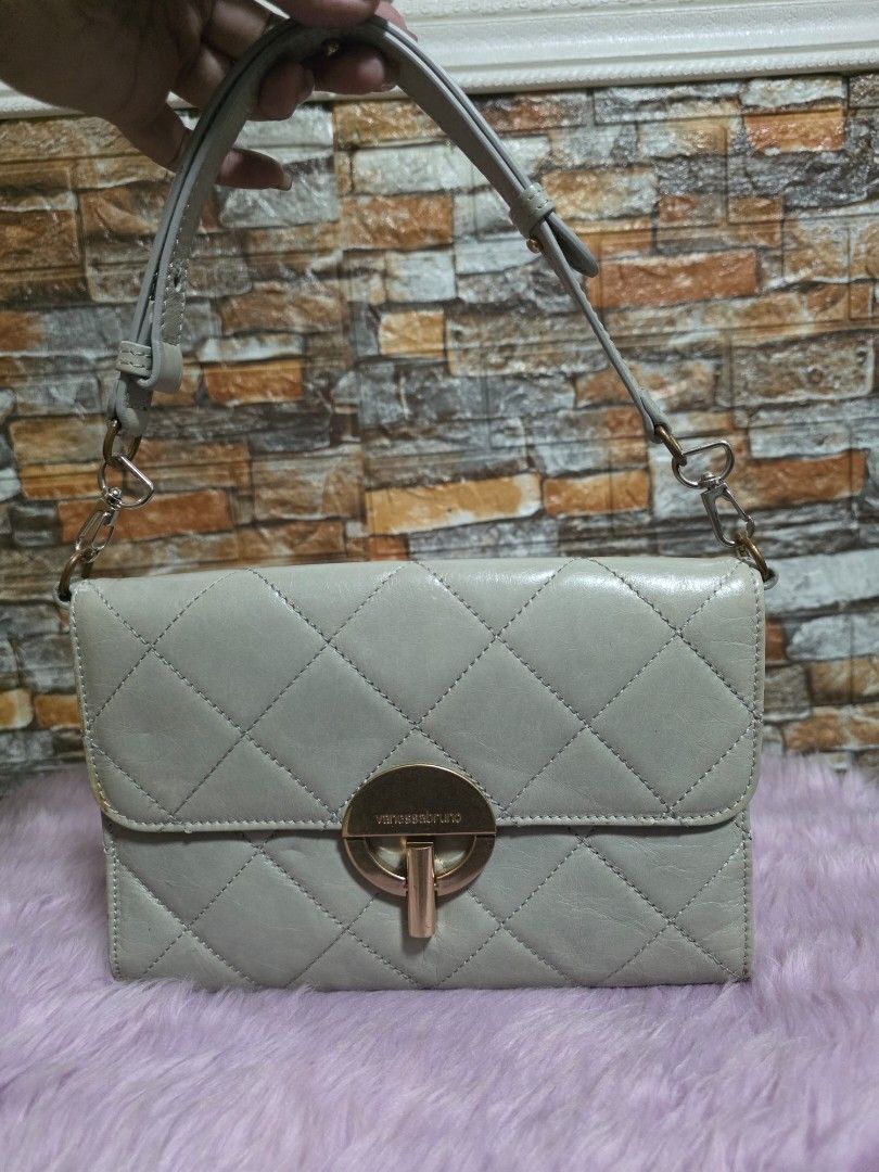 Vanessa Bruno kili bag (Category: Shoulder Bags) located in Binan City. Submitted by elli.etcetera (Listing ID 1469519799, Image 1). Description: MOP: Gcash, Maya or Bank transfer Courier: Flash, J&T or Lalamove.