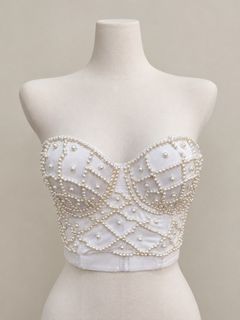 (Category: ) located in . Submitted by zellethrifts (Listing ID 1465528750, Image 1). Description: .