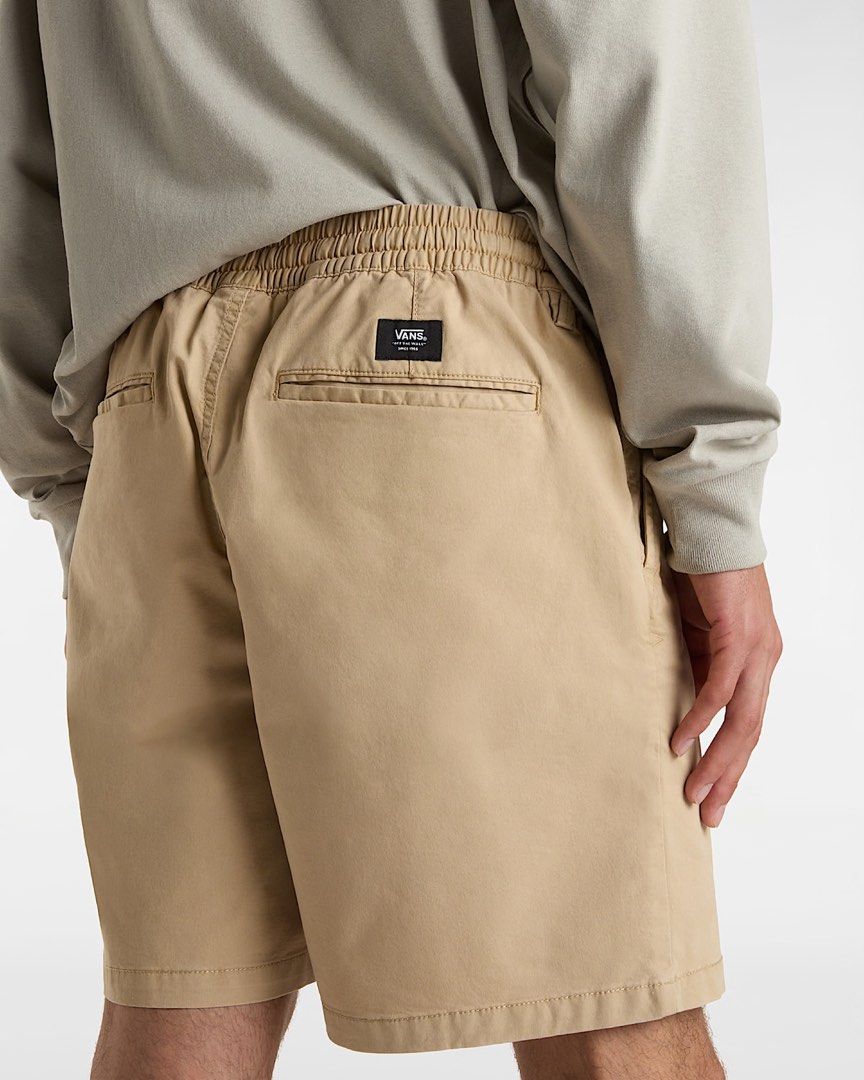 Vans Men’s Range Relaxed Elastic Shorts (Category: Activewear) located in Cabuyao City. Submitted by chukz_x (Listing ID 1469527957, Image 1). Description: Vans Men’s Range Relaxed Elastic Shorts Size : Large Dimes : 32-34W 16L 11H Condition : Excellent Issue : scratch Price: 400 📍READY TO WEAR 📍Cabuyao Laguna.