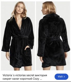 (Category: ) located in . Submitted by avathriftedcloset (Listing ID 1469399722, Image 1). Description: .