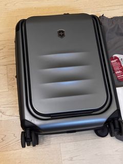 （分類：）位於 。 由 moon811235 提交（商品編號 1468954441，圖片 1）。簡介： 。